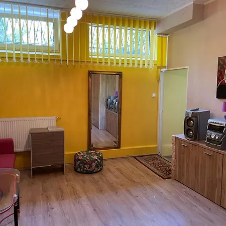 Apartmán Suterena U Urszuli Z Parkingiem & Ogrodem Sopoty